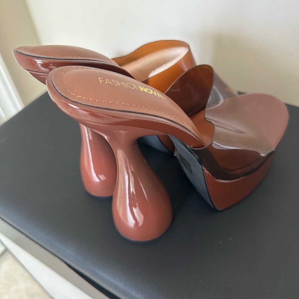 Fashion Nova Women's Brown Heeled Mules